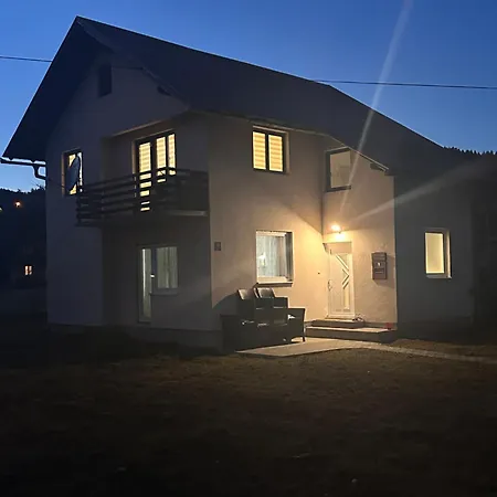 빌라 Teniska Kuca *